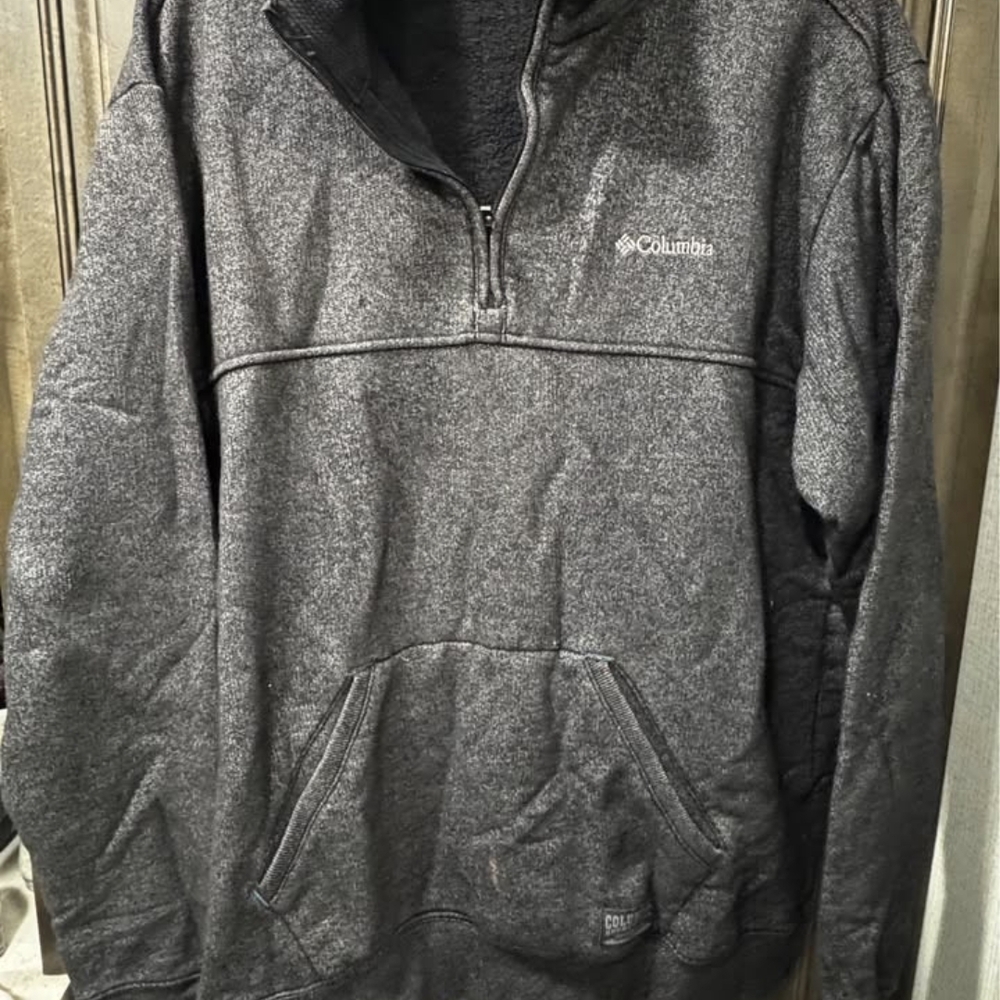 Columbia Dark Gray Knit Pullover